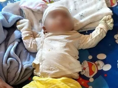 Phát hiện bé trai bị bỏ rơi và mẩu giấy tiết lộ thông tin bất ngờ về người mẹ