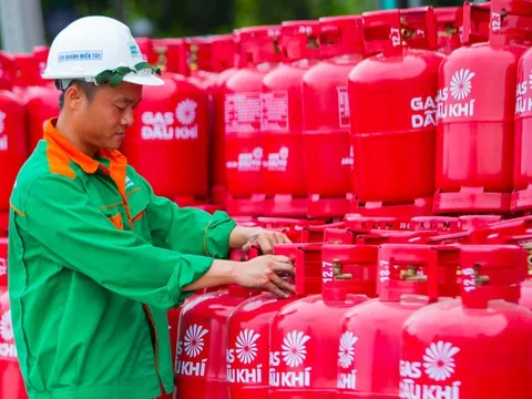 Ảnh hưởng xung đột Trung Đông, doanh nghiệp đề xuất nạp 6kg gas cho bình 12kg