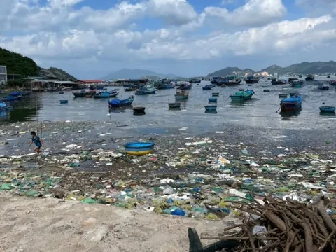 Chung tay ngăn ngừa rác thải biển