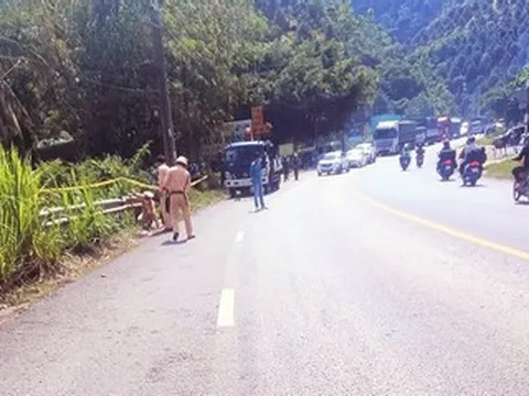 Phát hiện thi thể nam sinh viên cùng xe máy dưới vực sâu ở Lâm Đồng