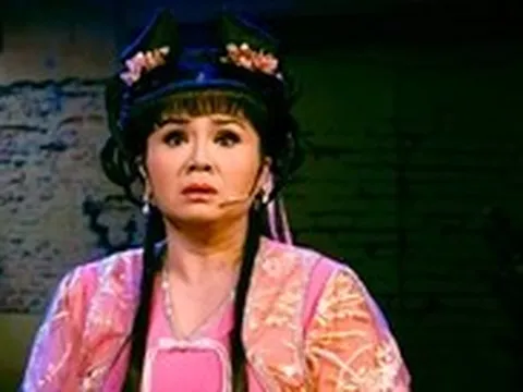 Tú Sương hết hồn vì thông tin ảnh cô bị đặt trong một miếu thờ dù đã gỡ 3 tháng trước