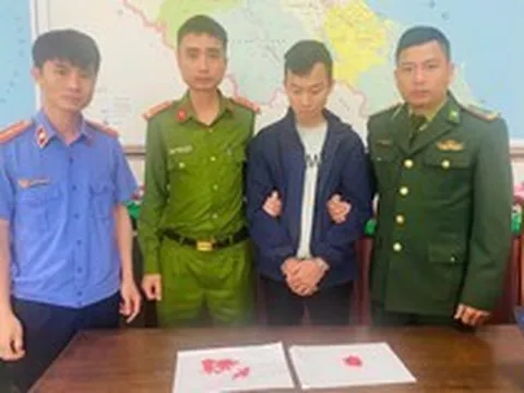 Thi hành lệnh bắt giam, khám xét khẩn cấp nơi ở của Phan Thanh Tùng sinh năm 1997