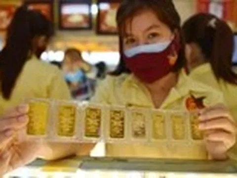 Giá vàng thế giới giảm sâu, trong nước chỉ còn 167 triệu đồng/lượng