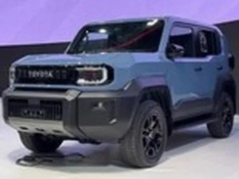 Chạm Toyota Land Cruiser FJ sắp về Việt Nam, giá dự kiến nằm giữa Corolla Cross và Fortuner