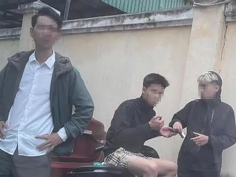 Công an thông tin vụ phụ huynh xô xát nam thanh niên gần trường học