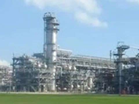 Bộ Công Thương: Nhà máy lọc dầu Dung Quất, Nghi Sơn đủ nhiên liệu sản xuất hết tháng 4