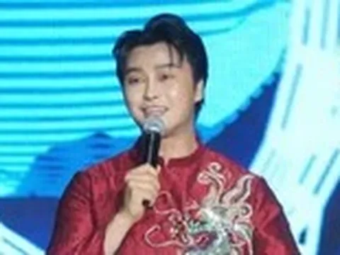 Võ Minh Lâm tự hào khi được hát tôn vinh cụ Phan Châu Trinh