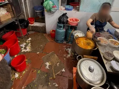 Động thái của quán bún riêu Hà Nội bị khách Trung Quốc chê 'bẩn'