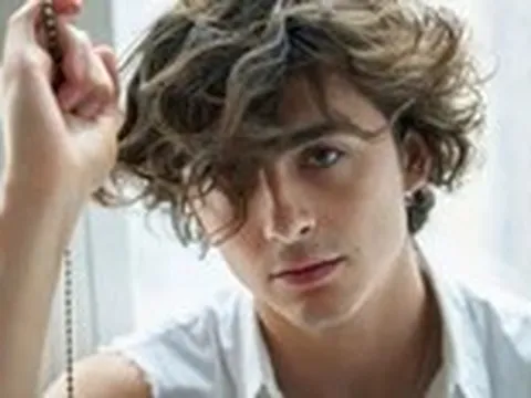 Timothée Chalamet: 'Chàng thơ' hàng đầu của giới trang sức kim cương