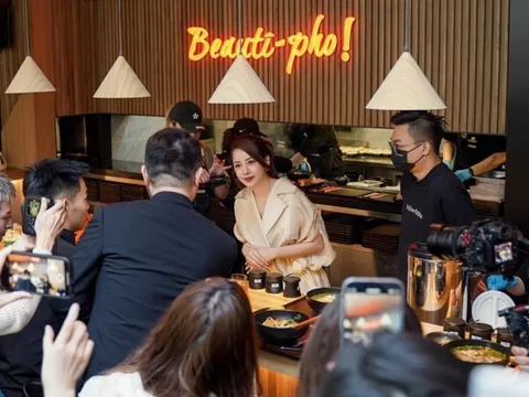 Vì sao loạt quán cà phê, nhà hàng của nghệ sĩ Việt đóng cửa?