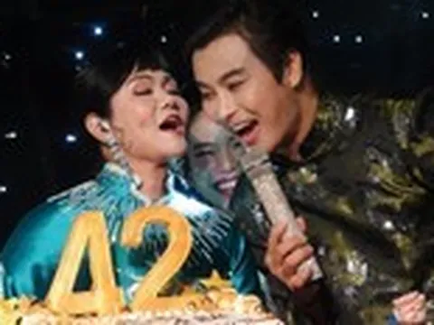 Ngọc Huyền mừng 42 năm tuổi nghề cùng Võ Minh Lâm, Vũ Luân, Bình Tinh