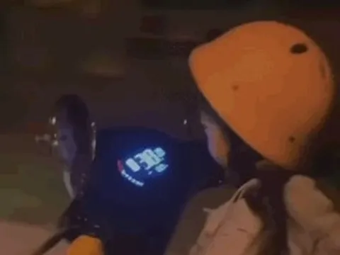 Đã xác minh được tuổi bé gái lái xe máy điện trên đường ở Quảng Ninh