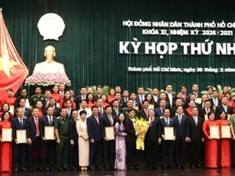 Bộ máy mới, kỳ vọng mới