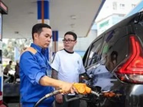 Giá xăng Việt Nam thấp hơn nhiều nước, Singapore lên hơn 70.000 đồng/lít, Thái Lan gần 35.000 đồng