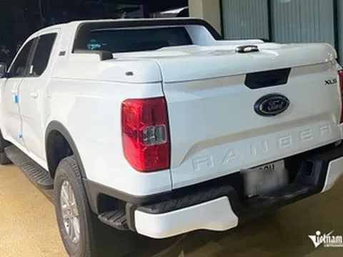 Xe bán tải có phải tuân thủ biển cấm ô tô tải?