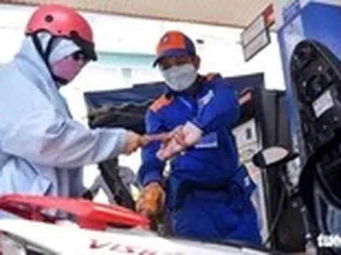 Nghi găm xăng dầu trước giờ tăng giá: Cục Thuế yêu cầu kiểm tra đột xuất
