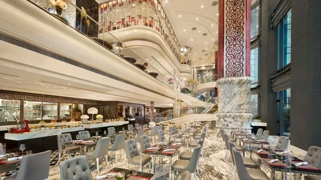 Nâng tầm tiệc tân niên tại The Reverie Saigon